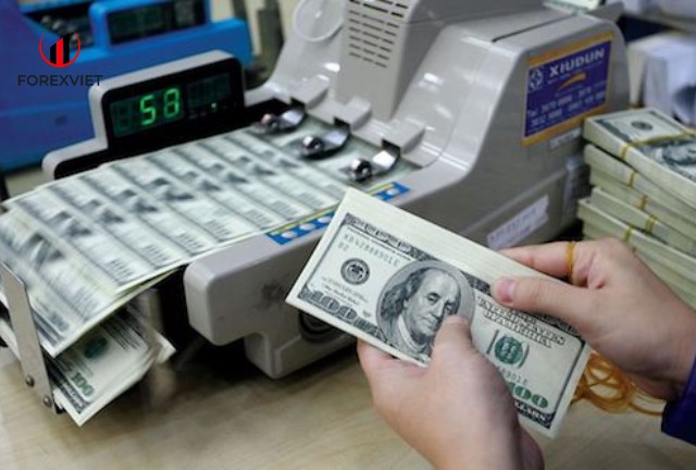 Quản lý ngoại hối là quá trình kiểm soát và điều phối dòng tiền tệ giữa một quốc gia và phần còn lại của thế giới